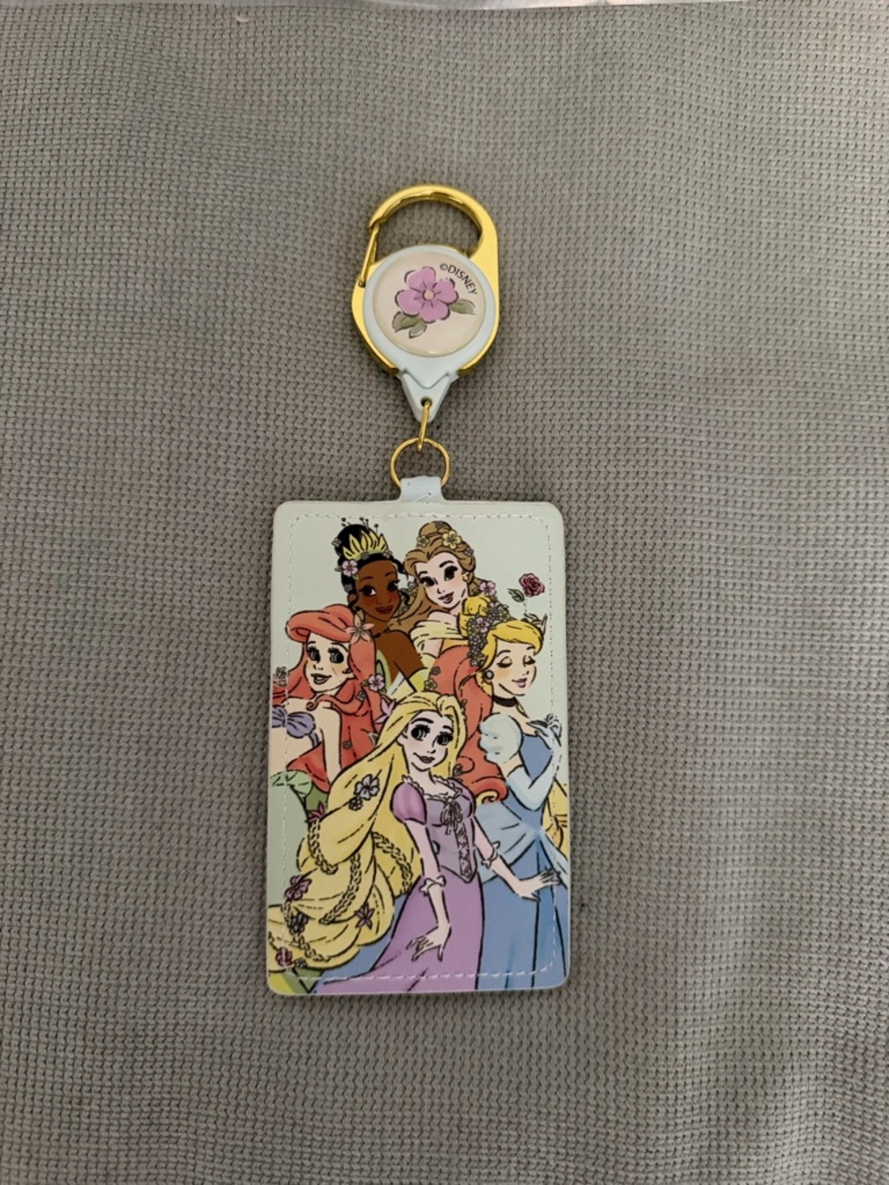 Disneys Princess’s Card Holder With Retractable Clip